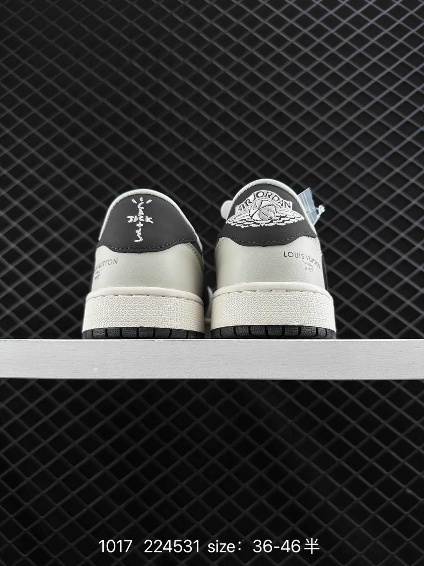 Travis Scott x Air Jordan 1 ” Reverse Mocha “